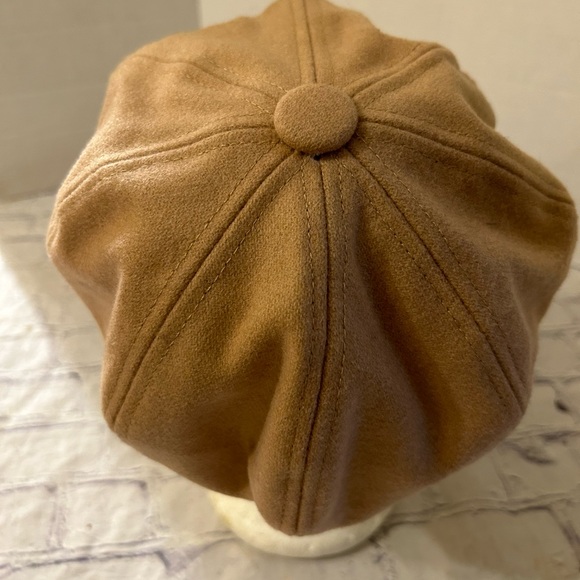 CAMEL COLOR ELASTIC BACK WOMEN’S CAP FULLY LINED NEUTRAL - Picture 3 of 9